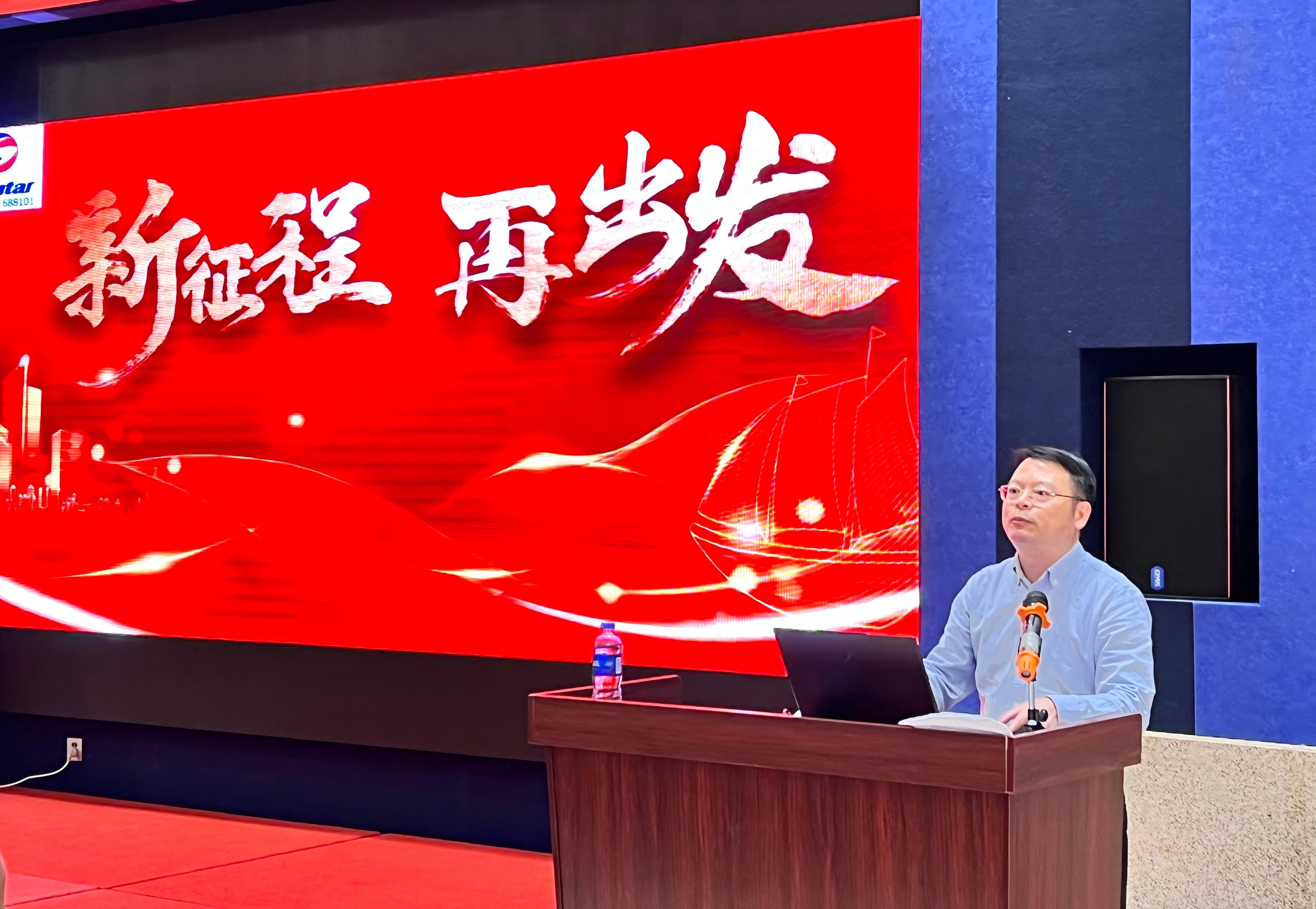 伟德体育 - 综合体育赛事平台|奥体中心合作伙伴